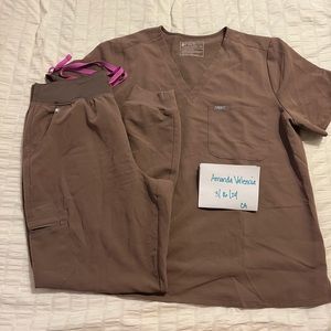 Smokey Taupe Figs Set